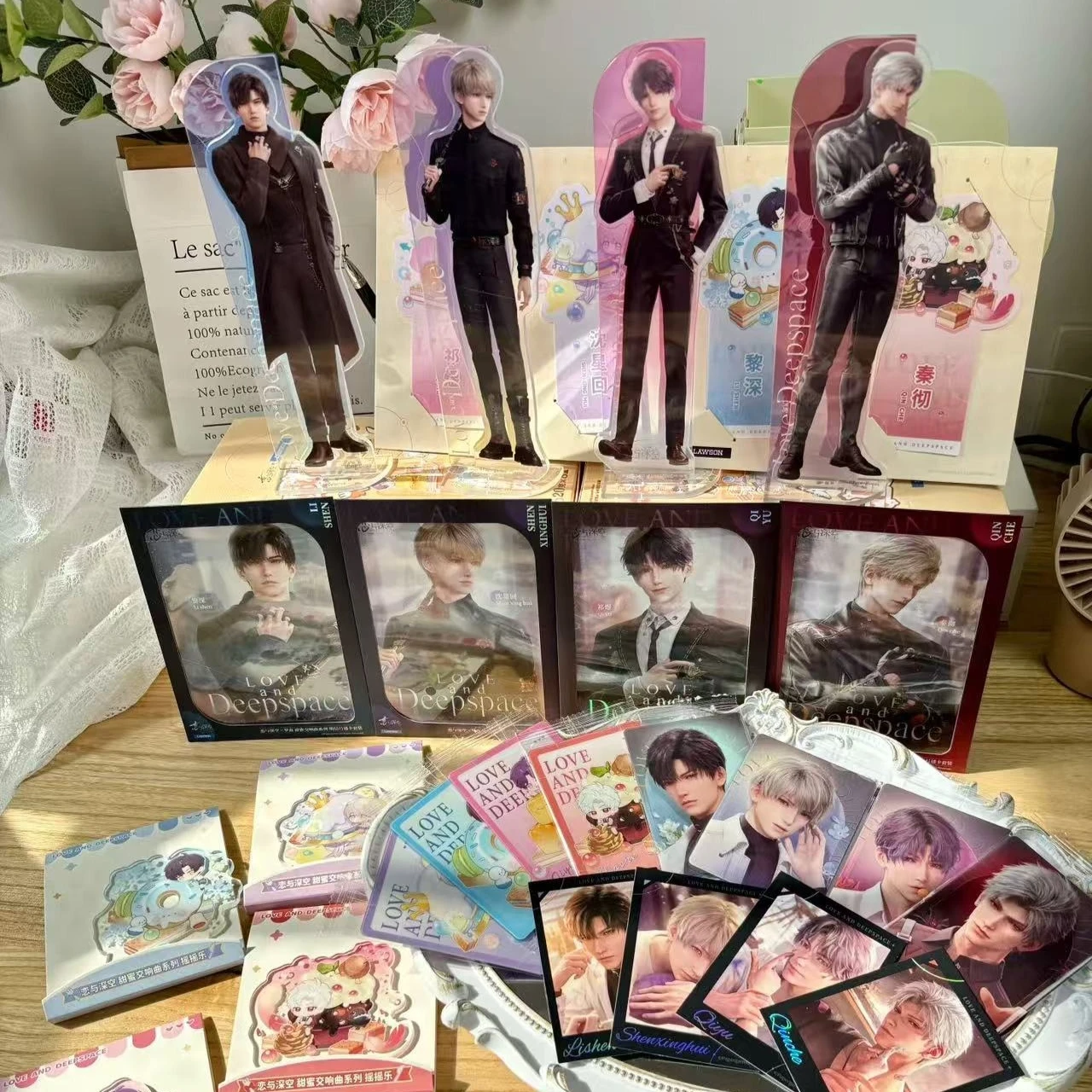 

Genuine Love and Deepspace LAWSON Collaboration Merchandise Badge Signboard Xavier Rafayel Zayne Sylus Gift Set Game