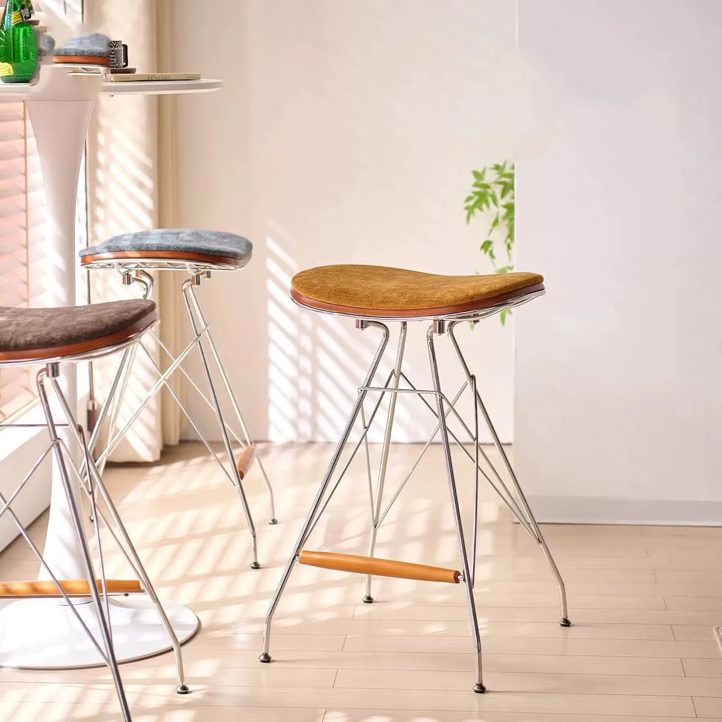 Muebles para sala de estar, silla de Bar creativa Retro de hierro con forma de silla, taburete de Bar sin respaldo, mesa de isla, silla de patas altas para el hogar