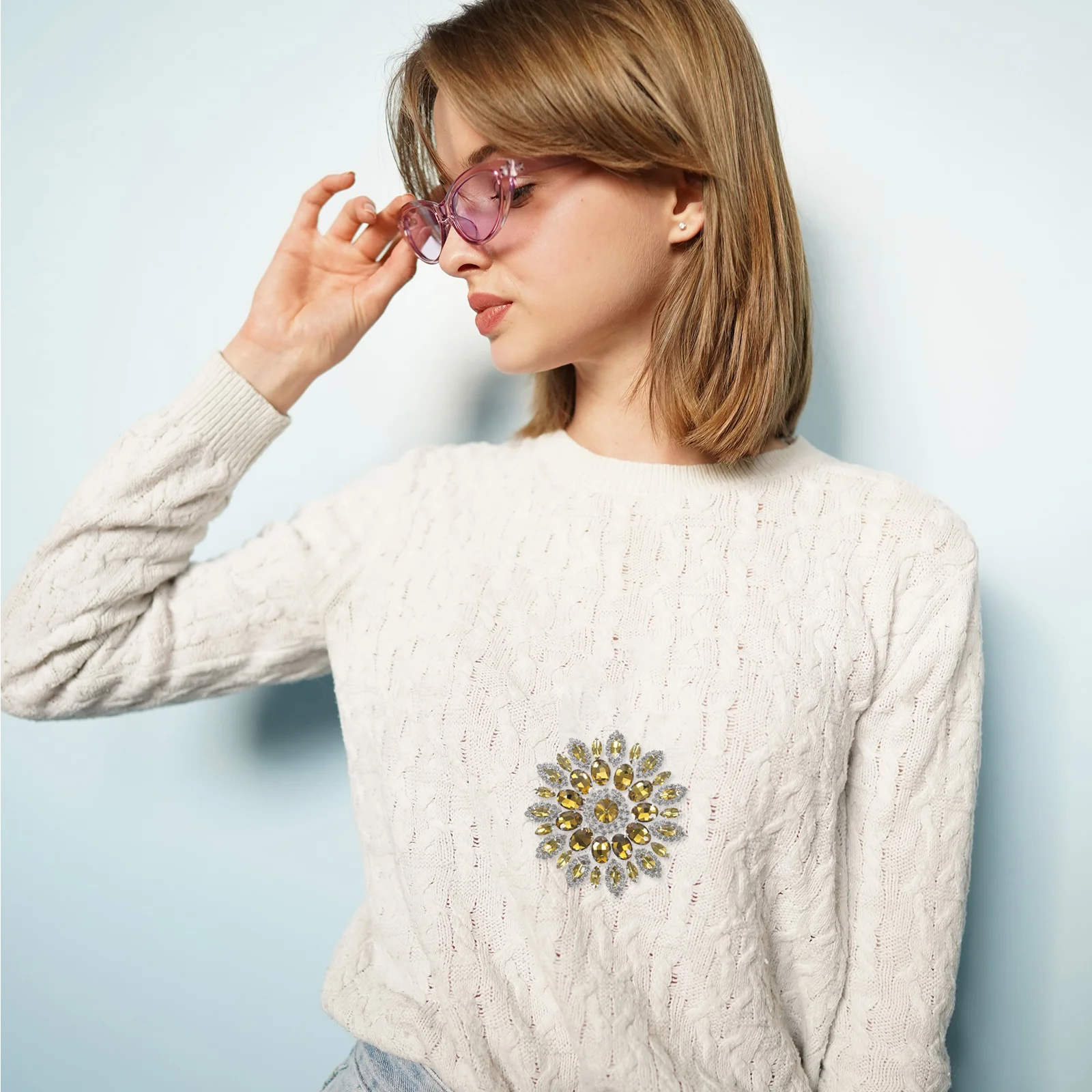 

1pcs Creative Clothes Diy Patch Iron On Patch Coat Hat Decorative Applique Sewing Garment Repair Brooch Accessory For Bags Socks