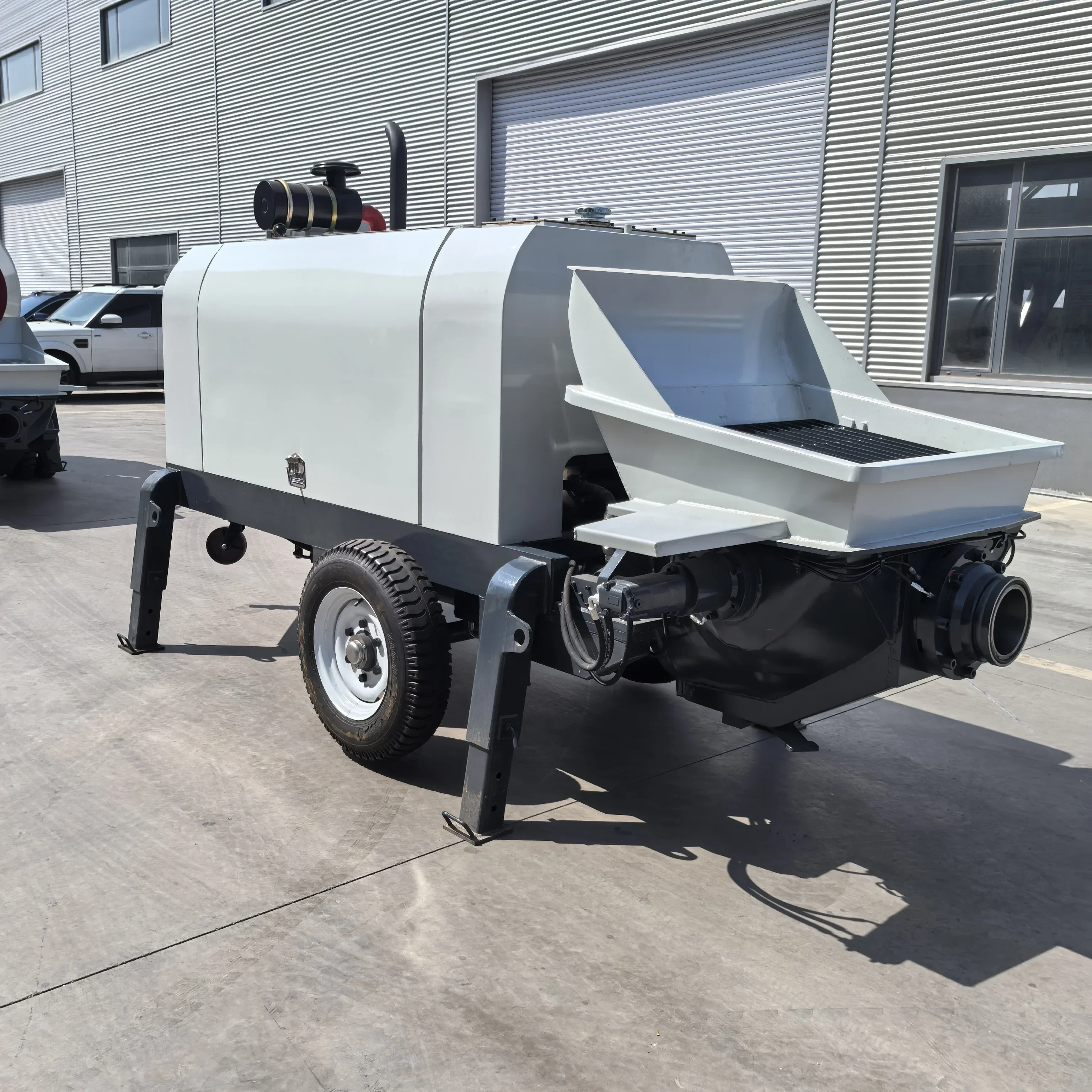 YG Customized P-095 Concrete Pump Concrete Cement Mixer Pump With Transporting Concrete Over Long Distances