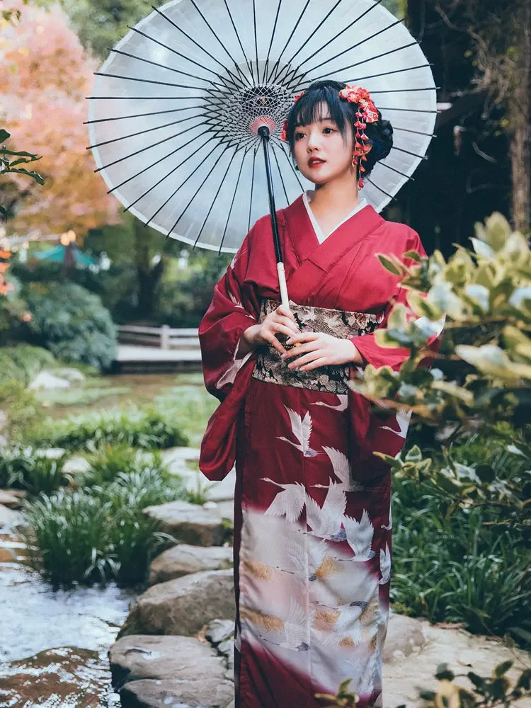 

Women's Japanese Formal Kimono Red Color Crane Prints Traditional Summer Yukata Cosplay Wear Photography Dress Bathrobe