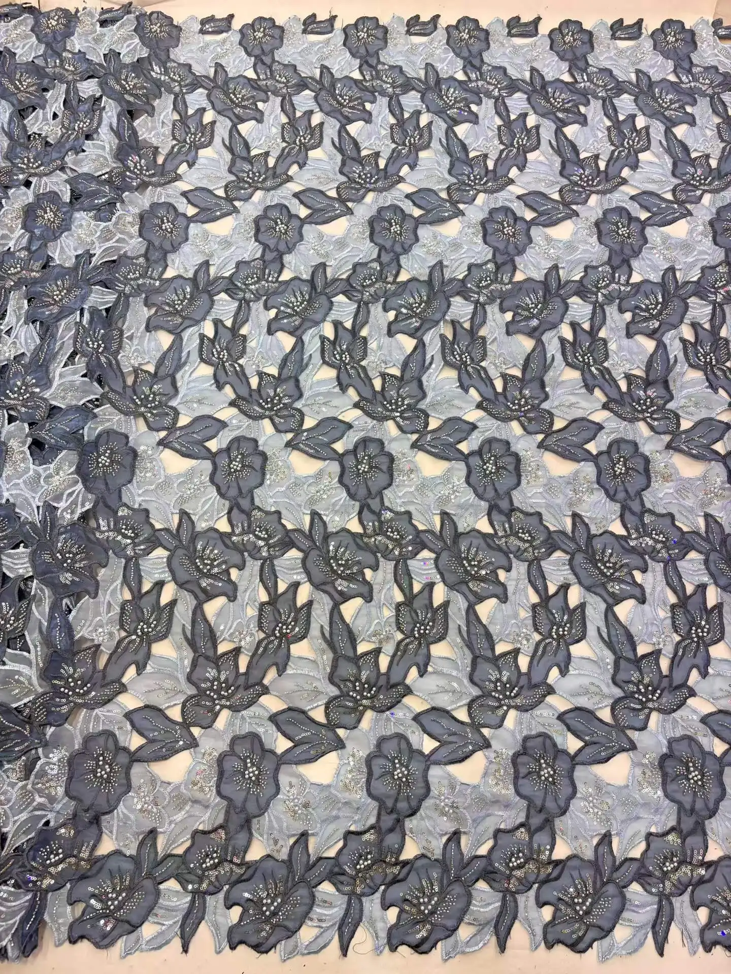 

African Luxury Sequins Lace Fabric 2026 High Quality Nigerian Embroidery French Lace Fabric For Woman Sewing 5 Yards