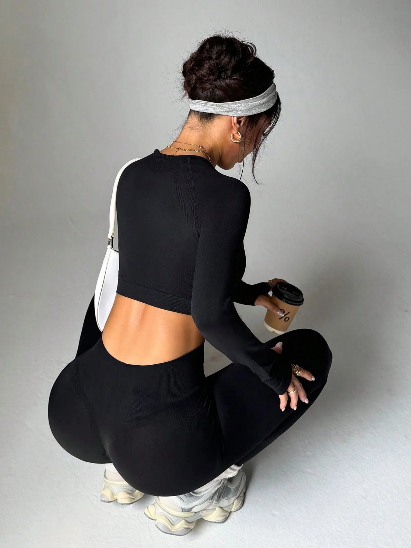 Sculpting Seamless Yoga Set 2 Piece Long Sleeve Crop Top High Waist Compression Leggings for Women Gym Fitness
