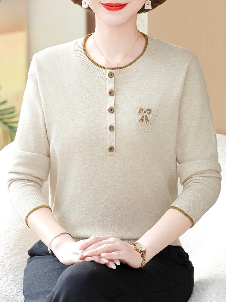 

Spring Knitted Long Sve Base irt for Middle-Aged Mothers Faionable Loose Polyester T-irt Suitable for Ages 40-49