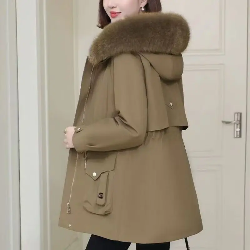 معطف سترة نسائي شتوي جديد لعام 2025 بياقة من الفرو الحقيقي وياقة من فرو الأرانب قابلة للإزالة كيت داخلي من الجلد الطبيعي
