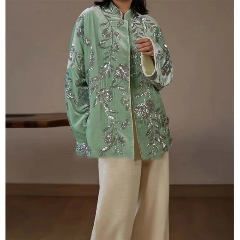 Luxury Designer Women Clothing Sequins Embroidery Green Velvet Coat Autumn Winter Jacket Warm Outerwear Vintage Long-Sleeved Top