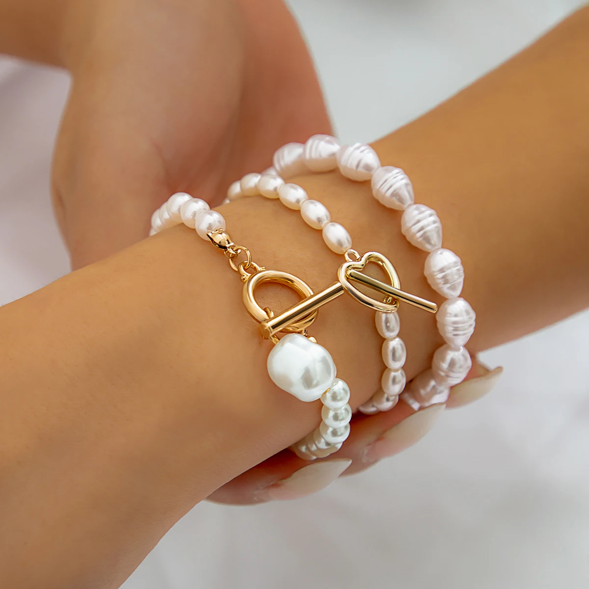 Vintage Imitation Pearl Heart OT Buckle Pendant Bracelet for Women Wed Bridal Bead Chain Bangles Couple Hand Jewelry New