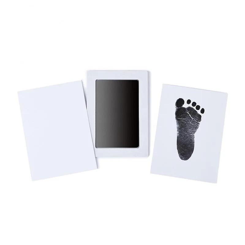 Newborn Baby DIY Hand and Footprint Kit Ink Pads Photo Frame Handprint Toddlers Souvenir Accessories Safe Clean Baby Shower Gift