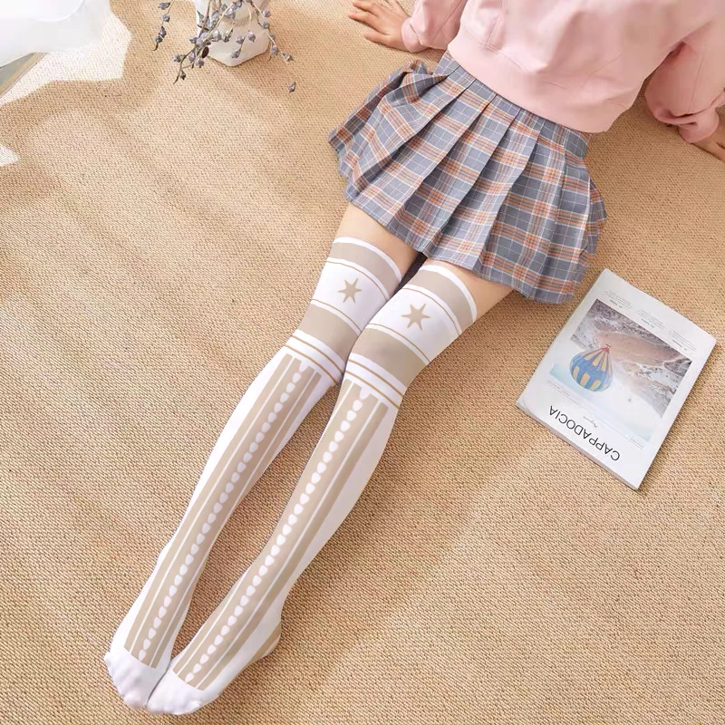 Ladies Sexy Long Tube Knee Stockings Lolita Sweet Star Thigh Nylon Stockings Cosplay Two Dimension Japanese Girl White Socks