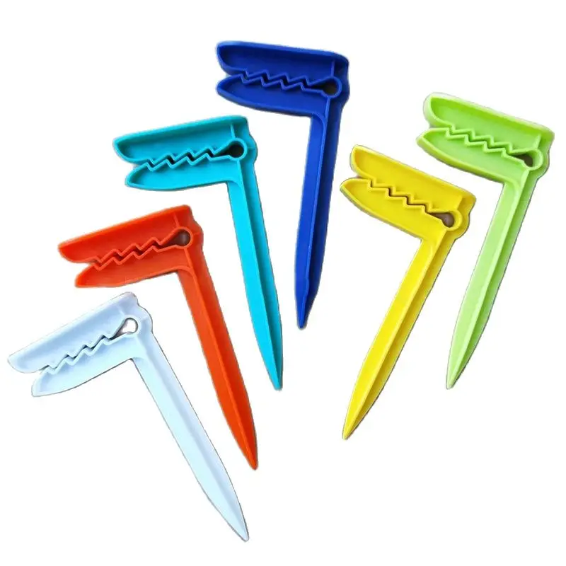 

1PC PP Portable Beach Towel Clip Multi-function Camping Mat Picnic Cloth Clamps For Outdoor Clothes Pegs Clips 15.2*7.4*2.9cm