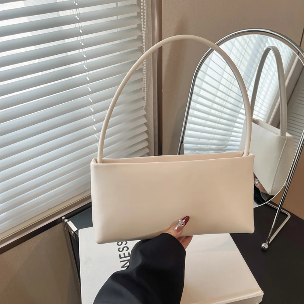 

Женская весенне-летняя квадратная сумка через плечо 2026 года, новая, однотонная, универсальная, модная, на одно плечо, из искусственной кожи, с одной ручкой