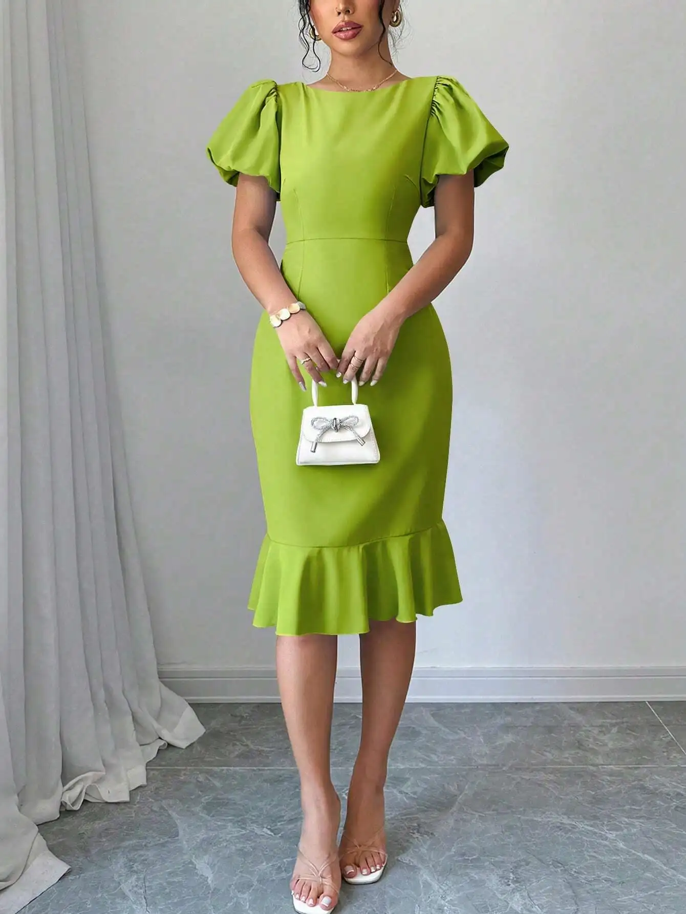 

Women Solid Color Round Neck Petal Sleeve Ruffle Hem Midi Dress