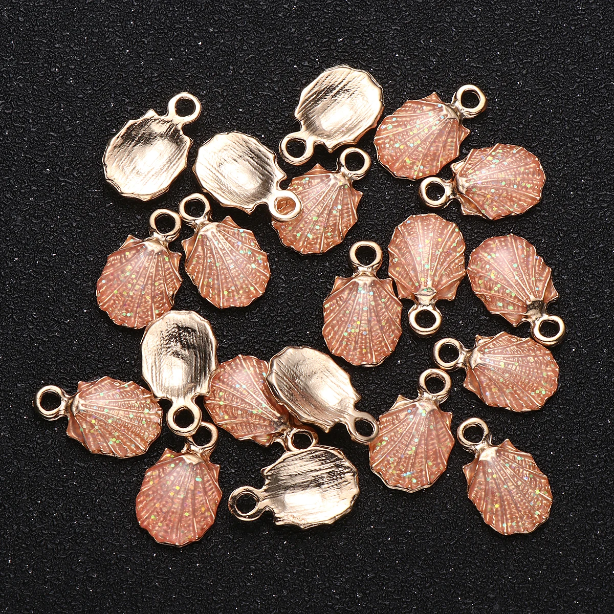 

20 Pcs Jewelry Accessories Drip Oil Pendants DIY Earrings Metal Hanging naments Drip Oil Shell Pendants Sea Creatures Style