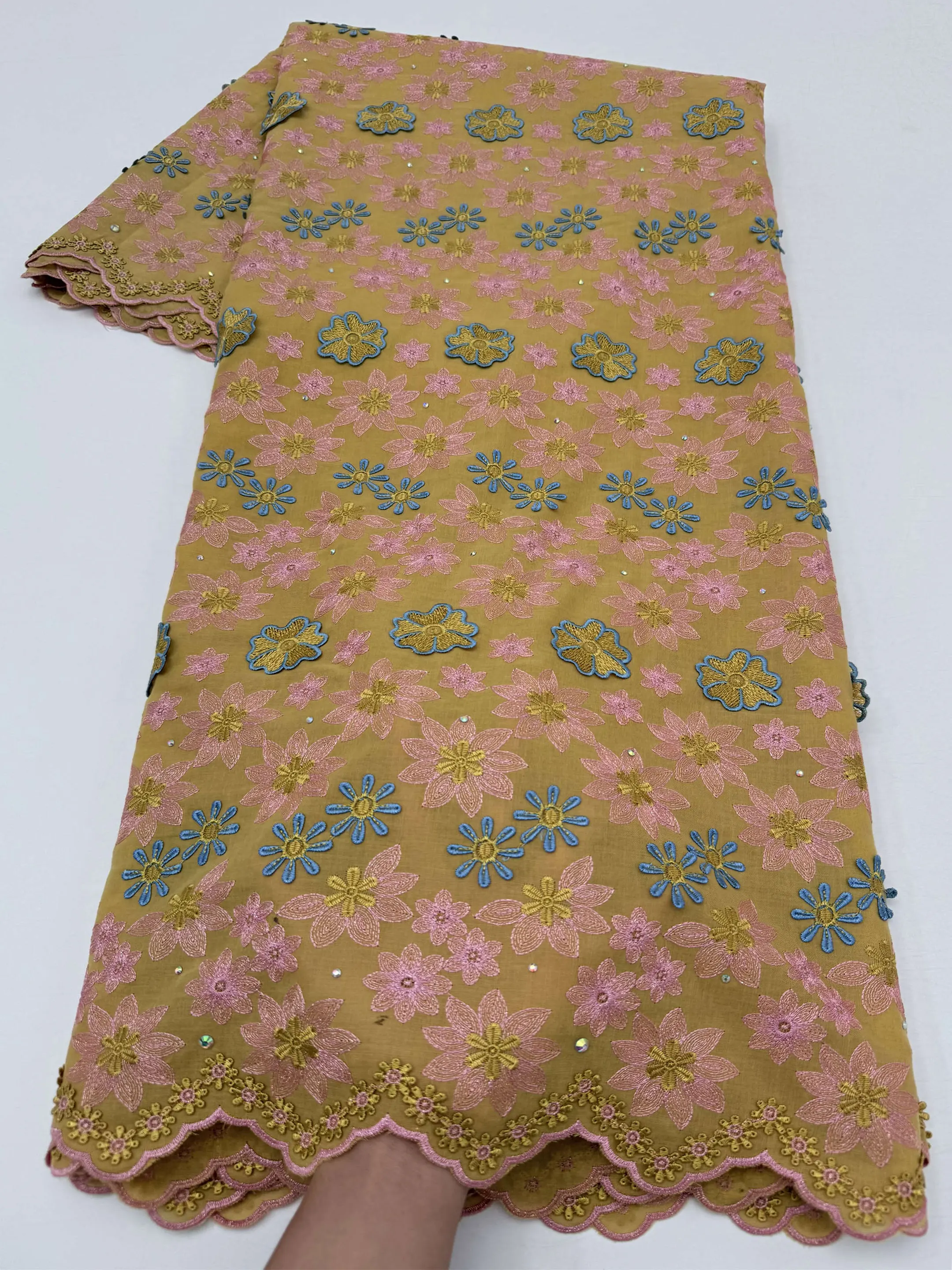 Super Quality African Embroidery Lace Fine Swiss Voile Fabric Delicate Traditional Celebrants Cotton Dress Comfortable Weight
