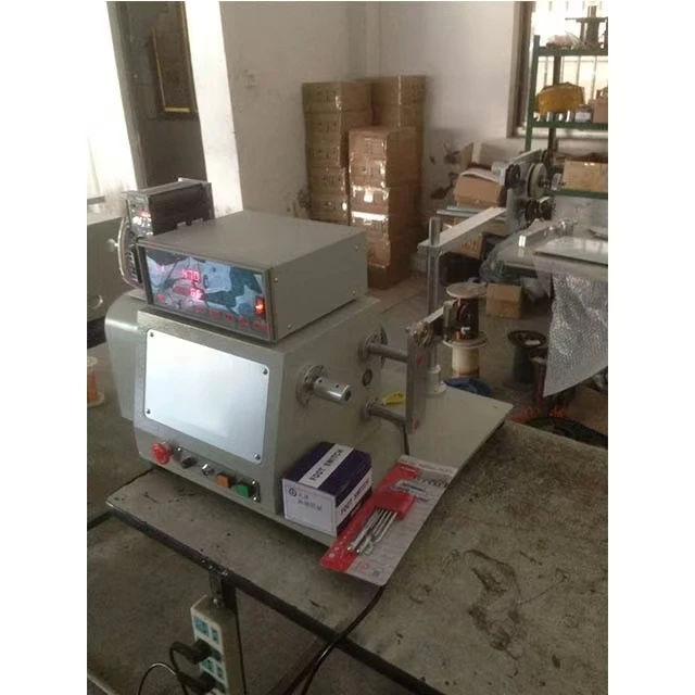 معدات ربط أسلاك الفولاذ آلة لف الأسلاك التي يتم التحكم فيها بالكمبيوتر أوتوماتيكية بالكامل آلة لف متعددة الوظائف