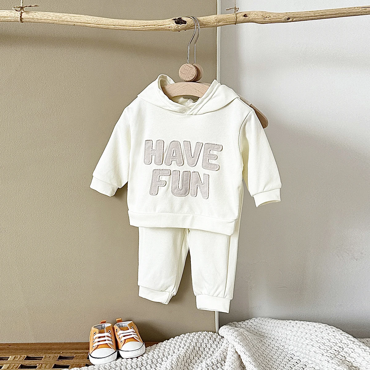 Autumn Newborn Baby Clothes Boy Sets Girl Hoodies Top Infant Suit Casual Style Letter Print 2PCS Children Baby Sweatshirt