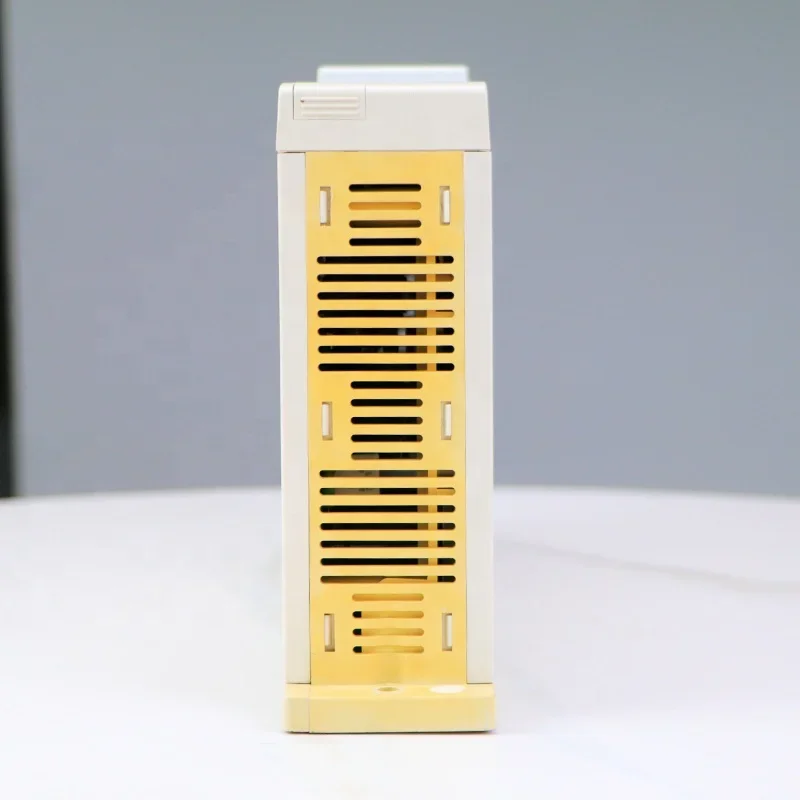 

Торг продукта, не заказывайте напрямую MDS-C1-V2-1010 для контроллера ЧПУ Electric