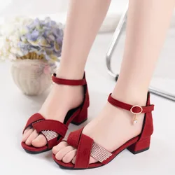 Girls Mary Janes Shoes for Party Wedding Kids Low Heels Pleated Rhinestones Sandals Chic Children Red Sandals Classic 2024 New