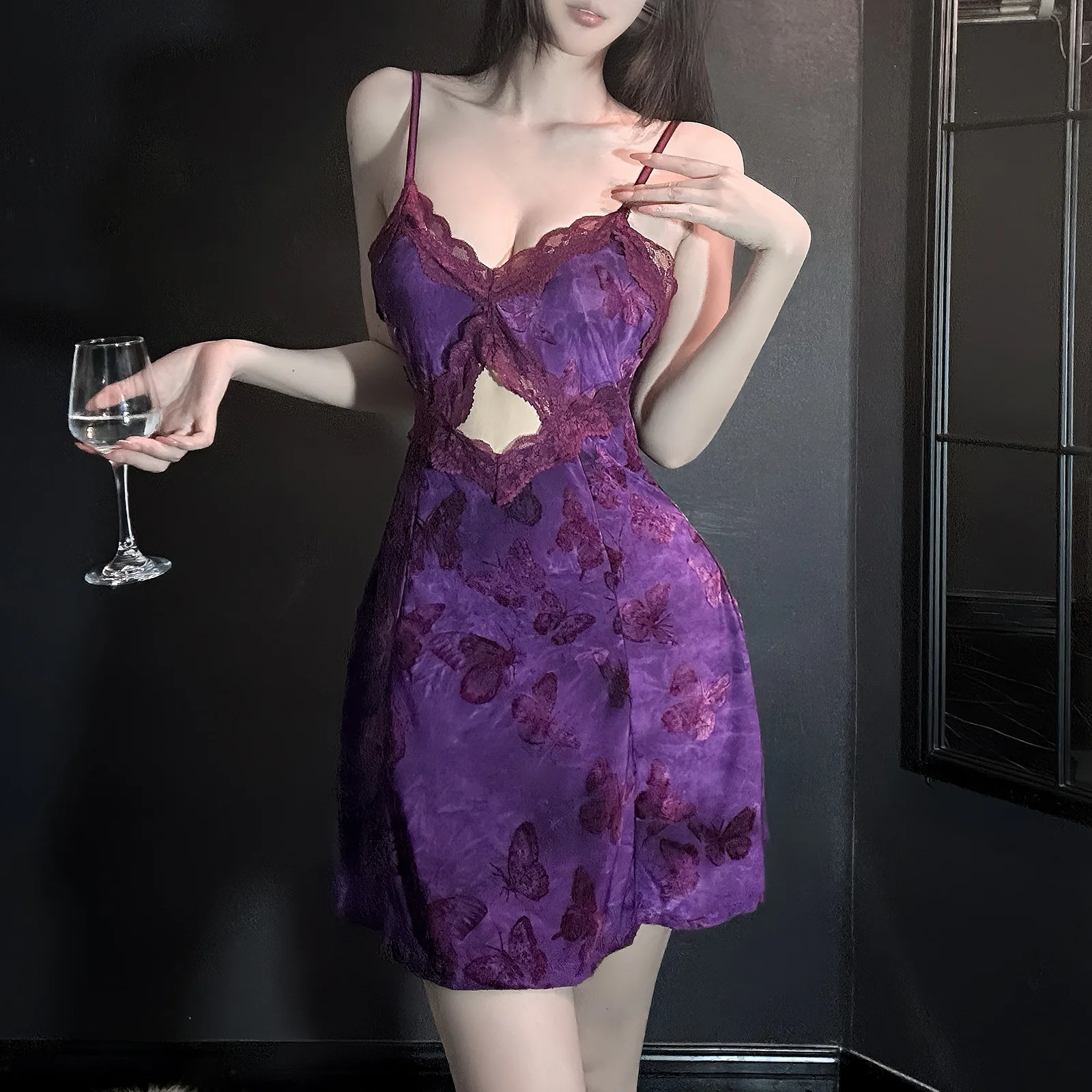 Seksowna koronkowa koszulka nocna dla kobiet z głębokim dekoltem w kształcie litery V, bez pleców, elegancka bielizna nocna typu teddy babydoll