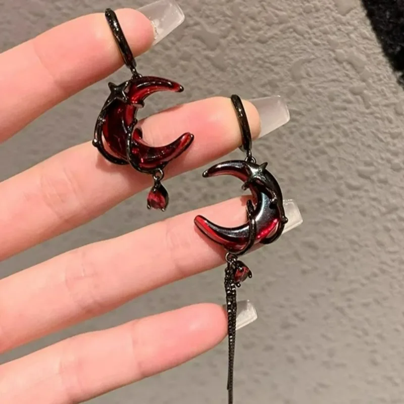 

Fashion Gothic Style Asymmetry Red Moon Rose Earrings For Women Punk Japanese Y2K Style Crystal Drop Pendant Earrings Jewelry