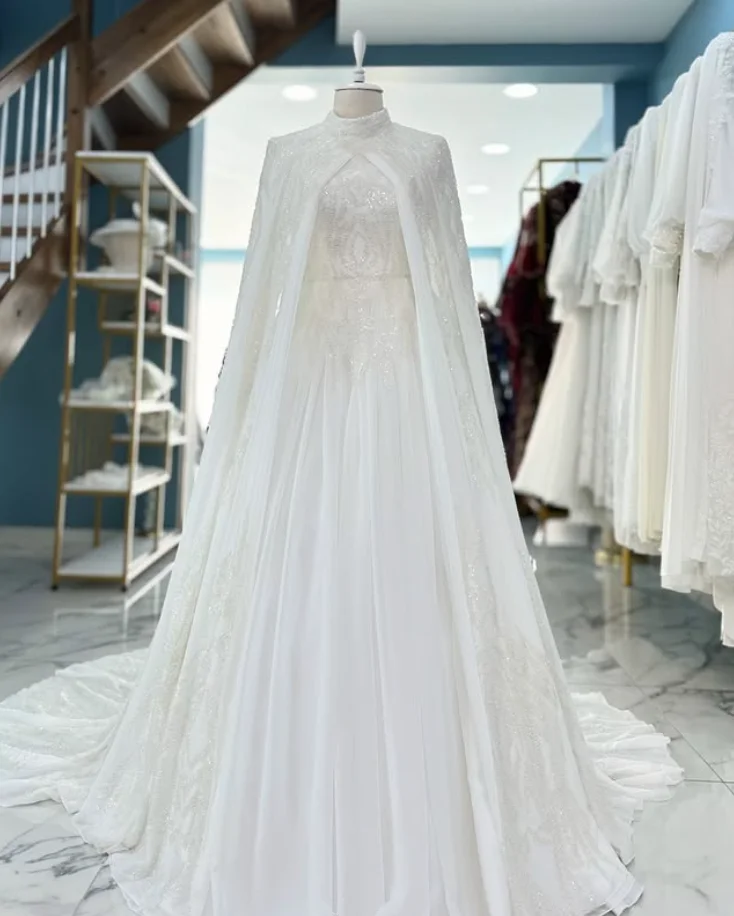 

White Sparkly Muslim Caftan Wedding Dresses With Cape Gillter Applique Kaftan Bride Customsized High Nek Wedding Gown Outfit