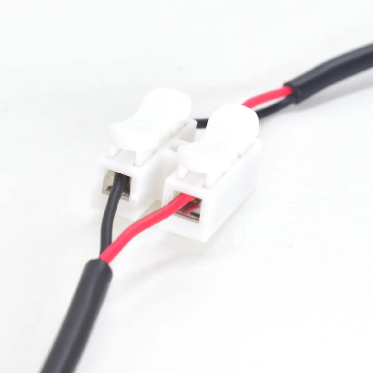 18AWG USB 2.0 オスピグテールケーブル、0.3M/1FT 2ピン裸線延長、5V 7A DIY コネクタ、スプリング端子付き