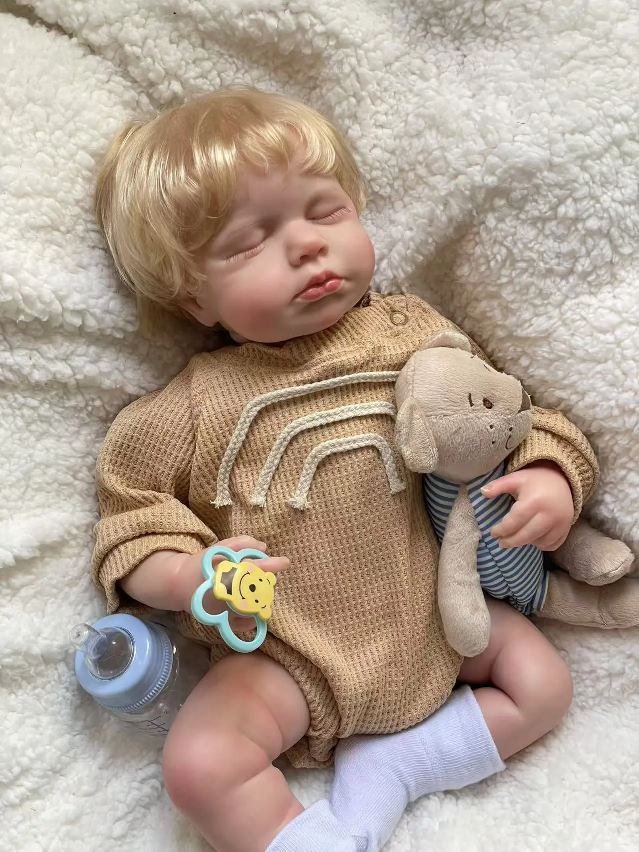 Cokela 48cm / 19 cali Realistyczna Lalka Niemowlęca Urocza Lalka Winylowa Prawdziwie Miękka w Dotyku Zabawka dla Dzieci Lalka w Pozycji Śpiącej Silikonowa Lalka Reborn