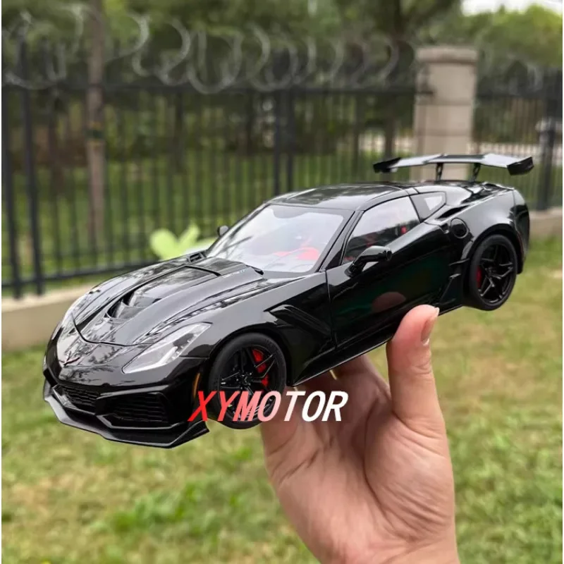 

Autoart 1/18 для CHEVROLET CORVETTE C7 ZR1, литая под давлением модель автомобиля из сплава, игрушки, подарки, коллекция для хобби, металл, пластик, резина