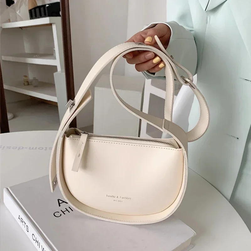 Designer Brand Adjustable Wide Strap Girls Purses And Handbags For Women Semicircle Saddle Shoulder Crossbody Bags For Women
