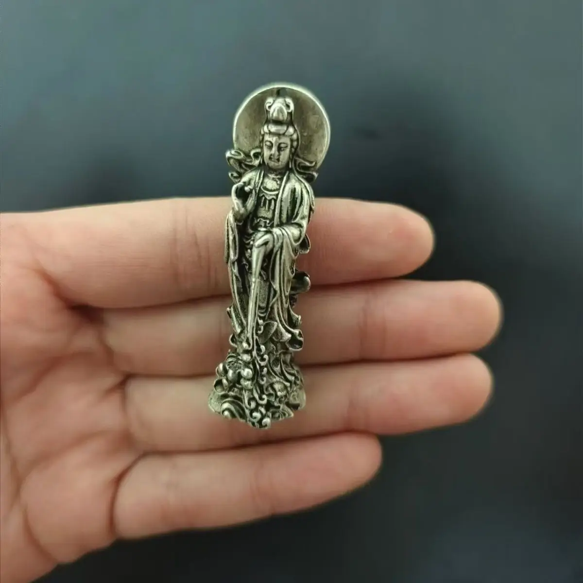 

Antique retro copper ******lver Buddha miscellaneous Guanyin statue desktop ornament Guanyin Bodhisattva handicraft pendant coll