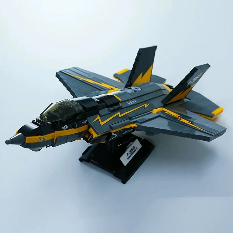 Military Series F35B Lightning Ii Fighter Jet Building Block WW2 Weapon Plane Warplane Sets Aircraft Toys For Boy Xmas Gift MOC