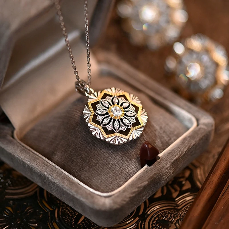 Huitan Novel Engraved Flower Luxury Pendant Necklace for Women Royal Wedding Engagement Gentle Accessories Jewelry Inlaid CZ
