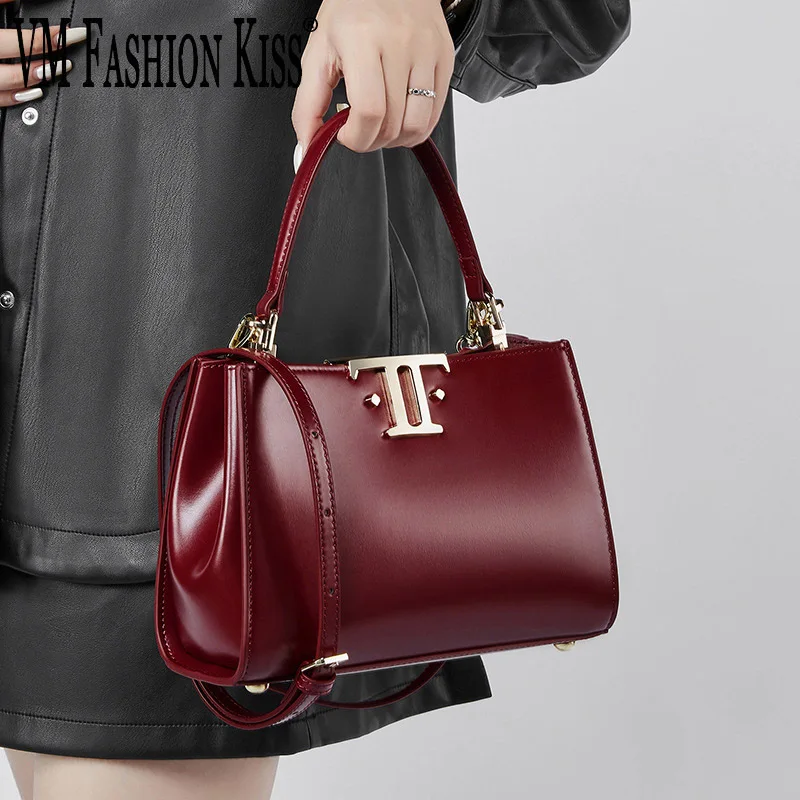 Women's Top Handle Bag 2025 New Versatile High-end Sense Exquisite Handbag Split Leather Crossbody Commuter Women's Bag