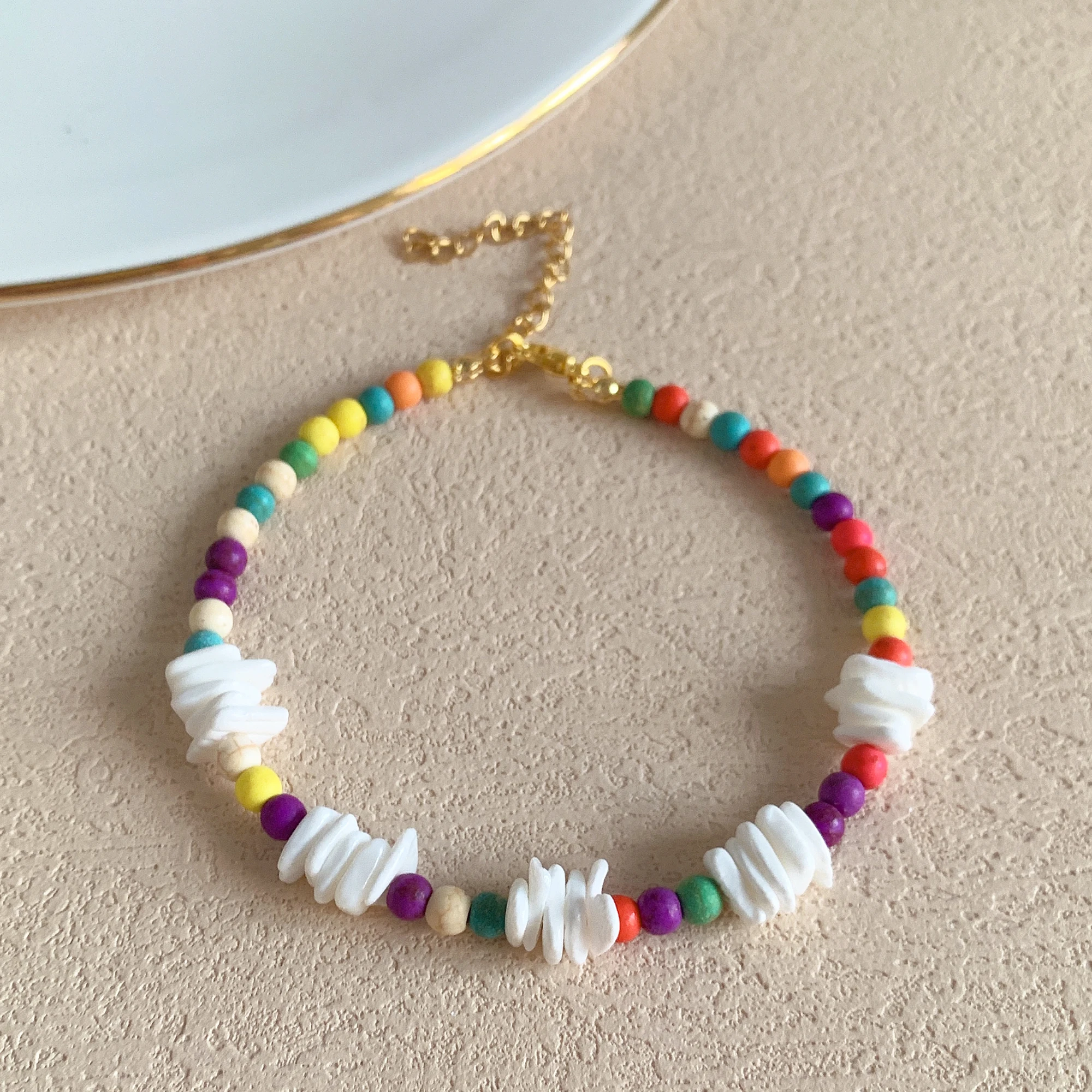 Bohemian Puka Chips Shell Bracelet White Hawaiian Beach SeaShell Choker Colorful Round Beads Womens Jewelry Gift