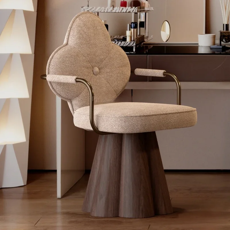 Leather makeup chair, four-leaf clover rotating makeup stool