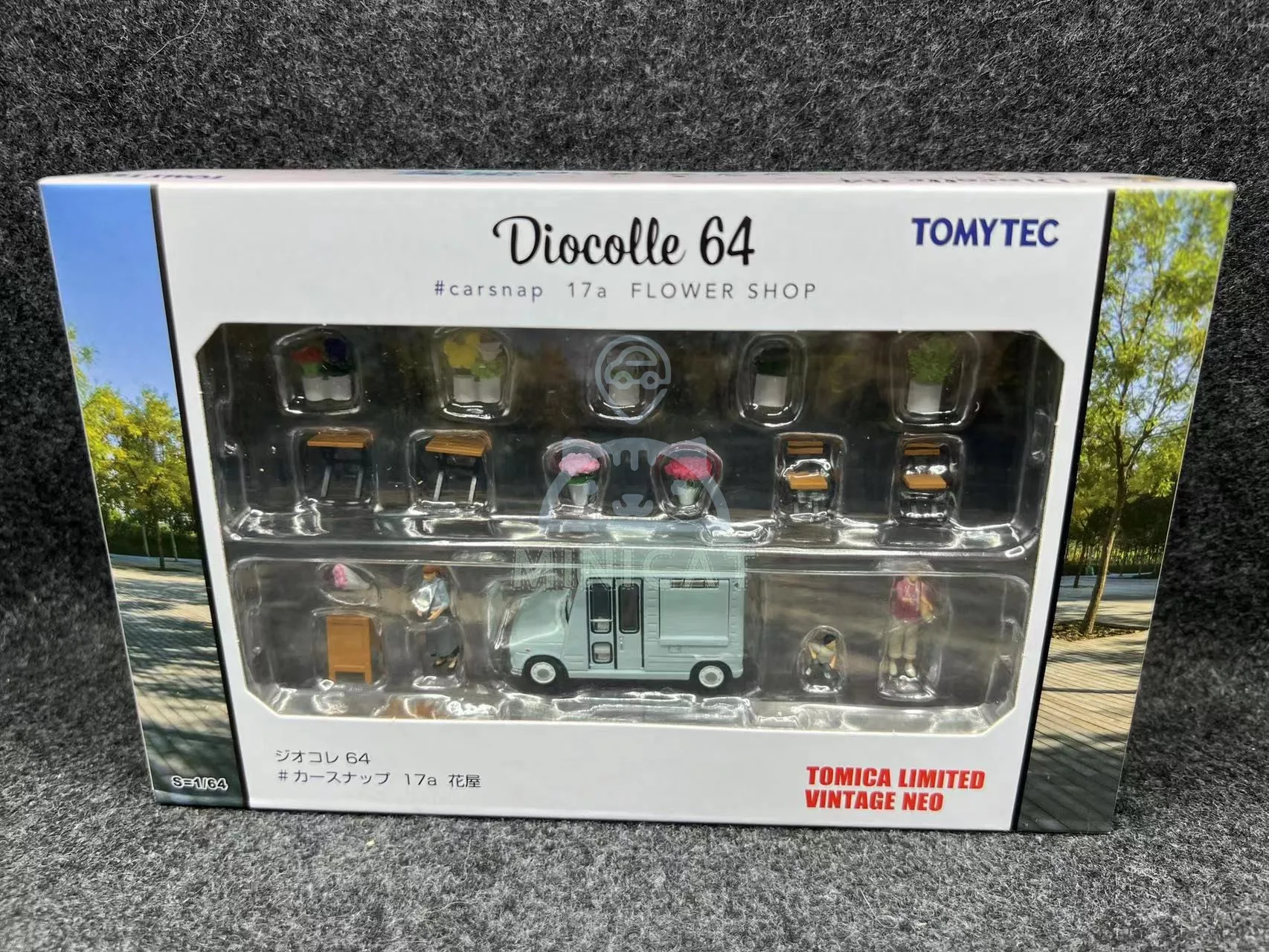 

Tomytec Tomica1:64 TLV Diocolle 64 #Car Snap 17A Florist Limited Edition Simulation Alloy Static Car Model Toy Gift