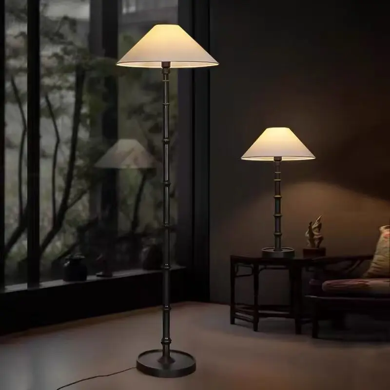 Ancient wooden table lamp, living room floor lamp, bedside atmosphere lamp, fabric-covered decorative wooden art lamp.