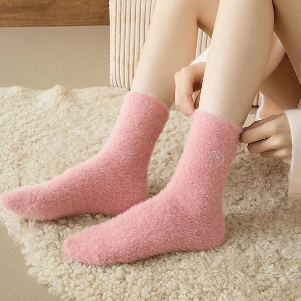 1 Pair Winter Floor Socks Thickened Plush Mid-tube Elastic Heart Embroidery Socks Anti-slip Comfort Warmth Women Sleeping Socks