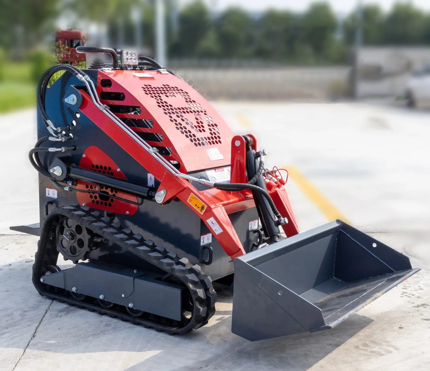 Chargeuse compacte 380E à quatre roues motrices avec chenilles en caoutchouc, chargeuse compacte multifonctionnelle