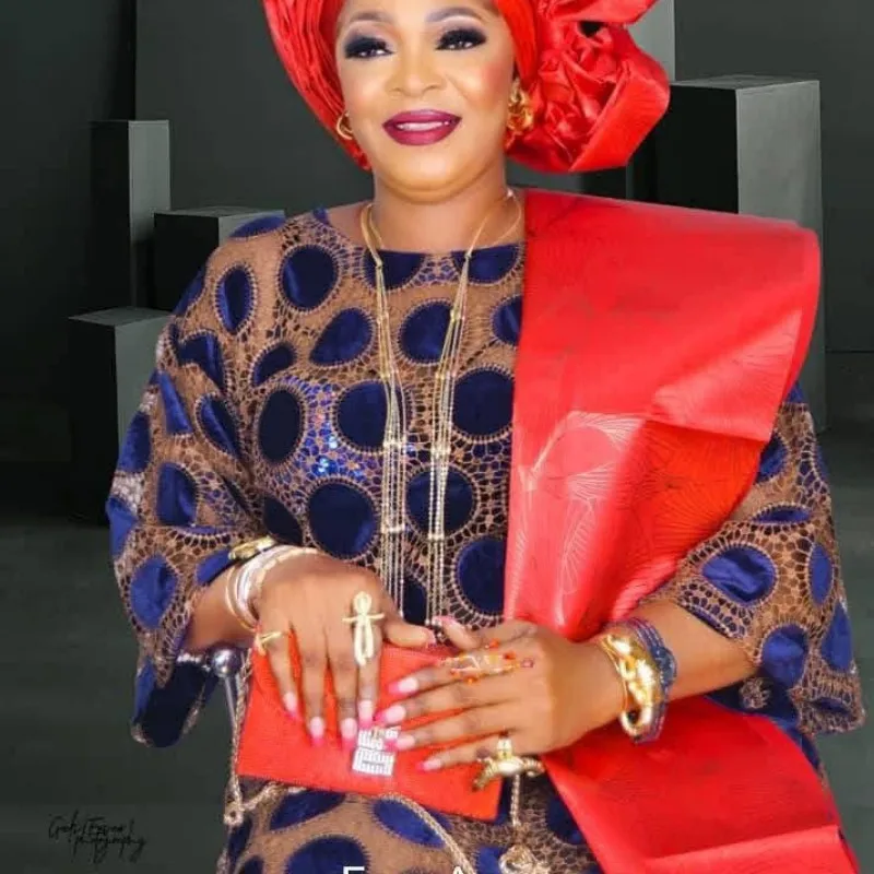 

African Luxury Velvet Guipure Lace Fabric 2025 High Quality 5 Yards French Nigerian Eembroidery Laser Cut Tulle Lace