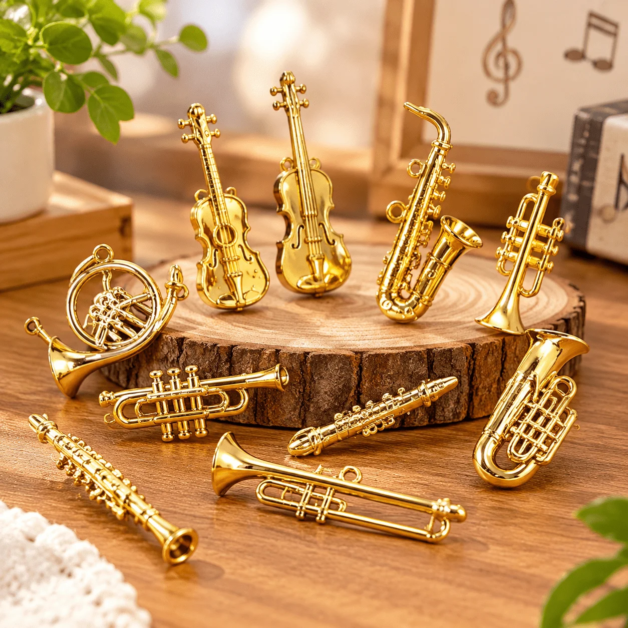 5/7/13pcs Golden Mini Instrument Ornaments Brass Trumpet Violin Saxophone Figurines for Xmas Tree Hanging Decor Party Favors TMZ