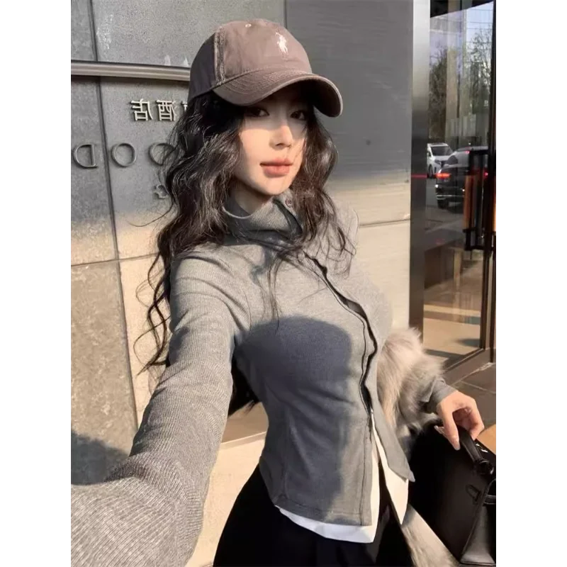 

DeRong Fake Two-piece Spliced high-neck Chic Cardigan Women Autumn Winter Retro Slim Bottoming Shirt Top