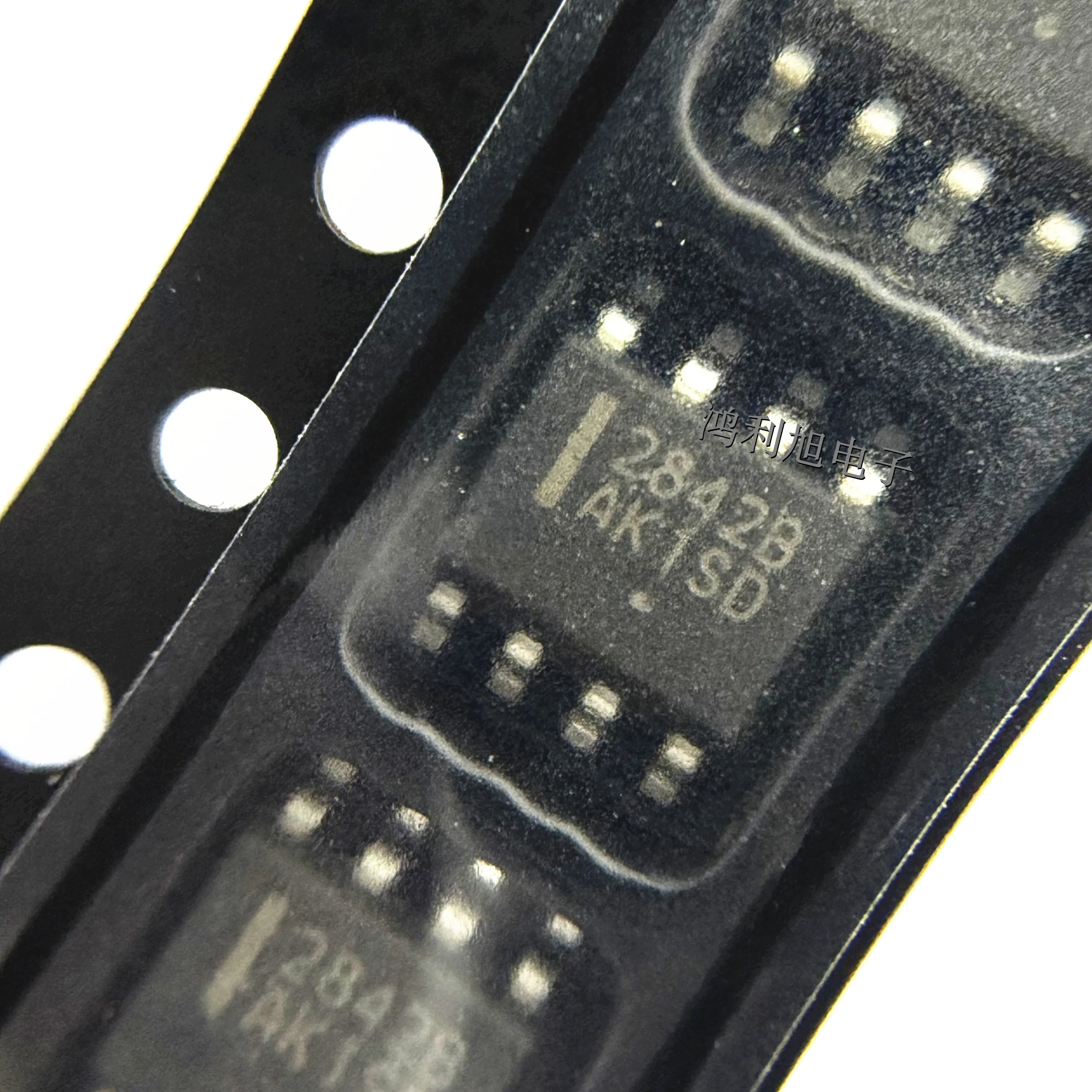 10 Pz/lotto UC2842BD1R2G MARCATURA: 2842B Modalità Corrente PWM Controller 1A 500kHz 8-Pin SOIC N T/R