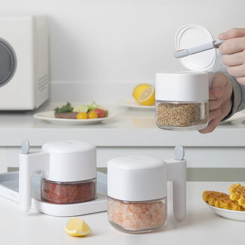 

Новая банка для приправ, высококачественная стеклянная банка для приправ с ложкой и крышкой, герметичная коробка для приправ, многофункциональная бутылка для приправ