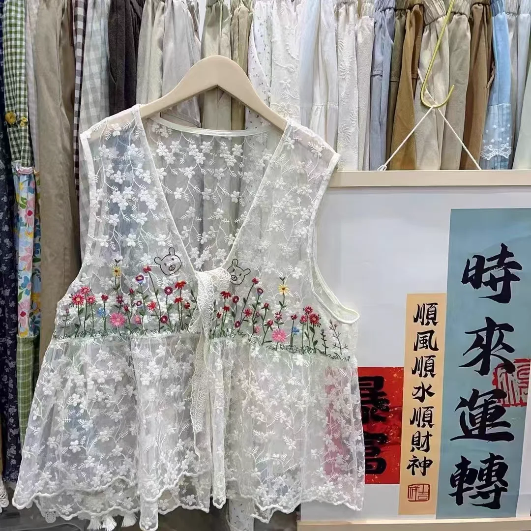 

Japanese mori kei clothing sweet v neck flower lace embroider vest for women autumn sleeveless outwear cute clothes