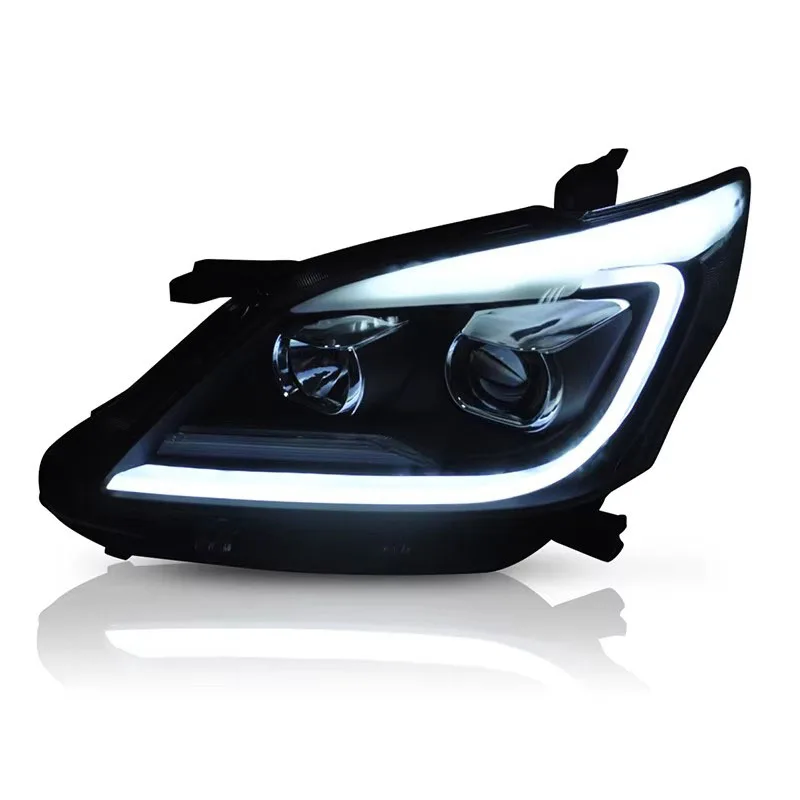 مصنع لمصباح السيارة الأمامي لـ Innova LED 2012 2013 2014 2015 مع إشارة متحركة 2012 2013 2014 2015 لـ Innova