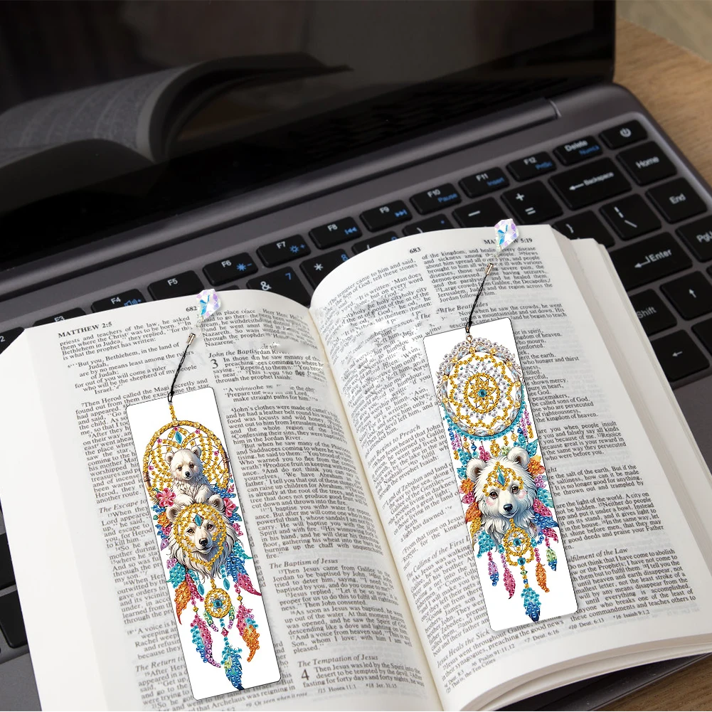 

4Pcs DIY Irregular Shaped Diamonds Diamond Bookmark Art Projects Diamond Art Bookmark Gift for Book Lovers Mosaic Art Supplies