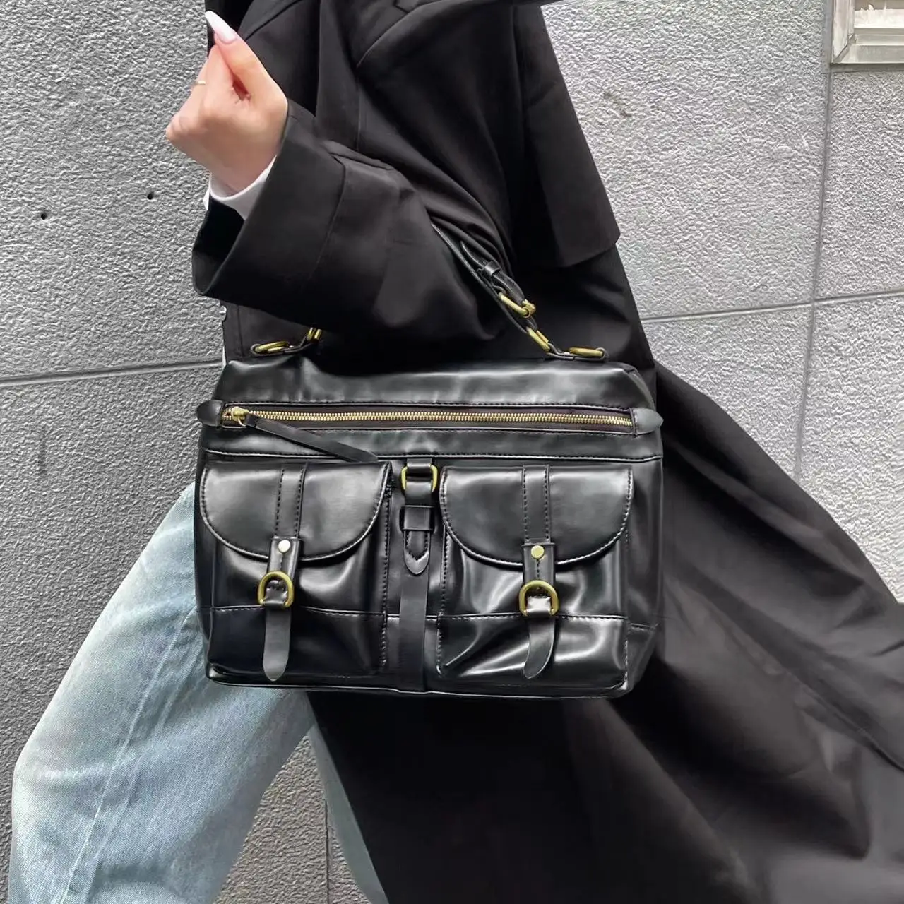 Niche Designer Brand New High Quality Vintage High Capacity Postman Locomotive Single Shoulder Oblique Straddle Unisex Handbag