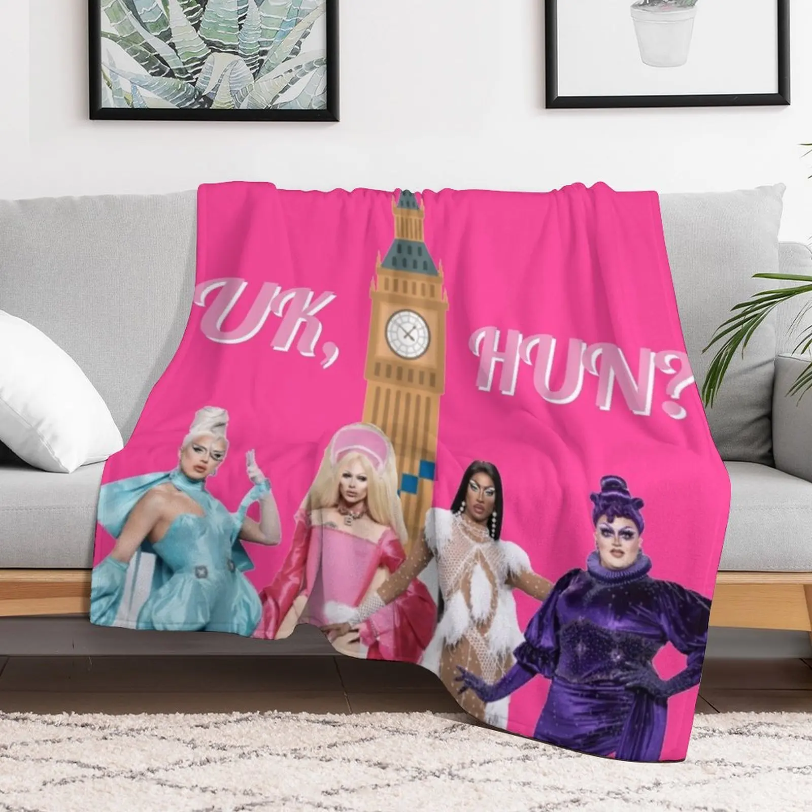 New Uk, Hun RuPauls Drag Race UK United Kingdolls Throw Blanket Sofa Throw manga Blankets