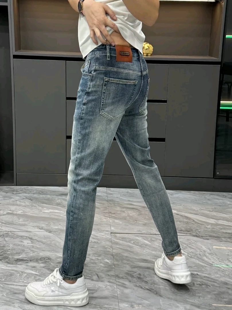

New Spring Autumn Men's Comfortable Faionable Versatile Premium Feel Busin Casual Jeans mid Waist Straight Leg Fit